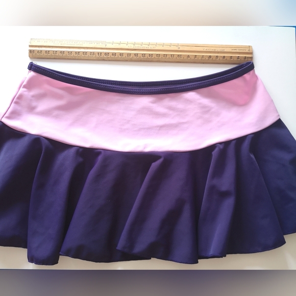 ❤️*New* Swim suit Bikini with skirt - Picture 4 of 11